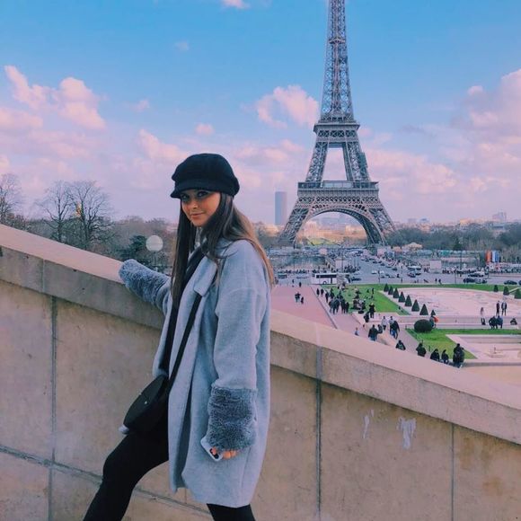 Meet your Posher, Sophie - Picture 1 of 1